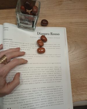 pietra burattata diaspro rosso